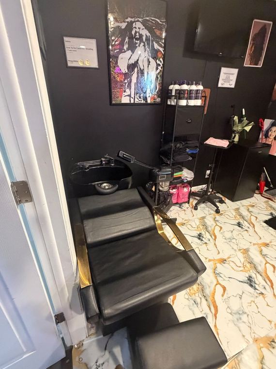 Inside J&K Dreadlock Studio